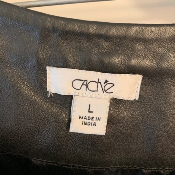 EUC CACHE 3/4 SLEEVE RUSCHED CROPPED LEATHER JACKET - Picture 2 of 8